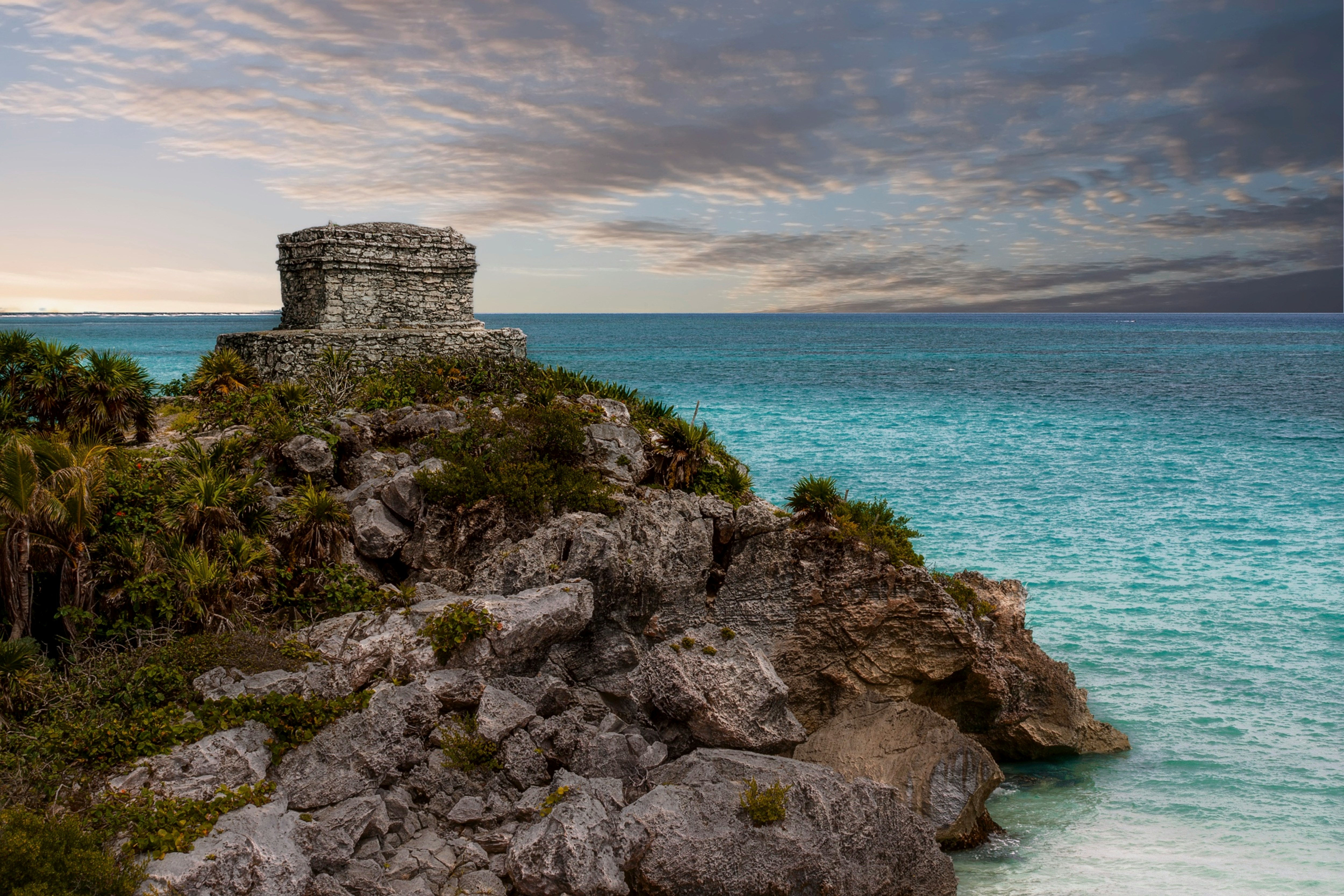 Tulum in 3 Days: Ruins, Light, and Fragile Balance