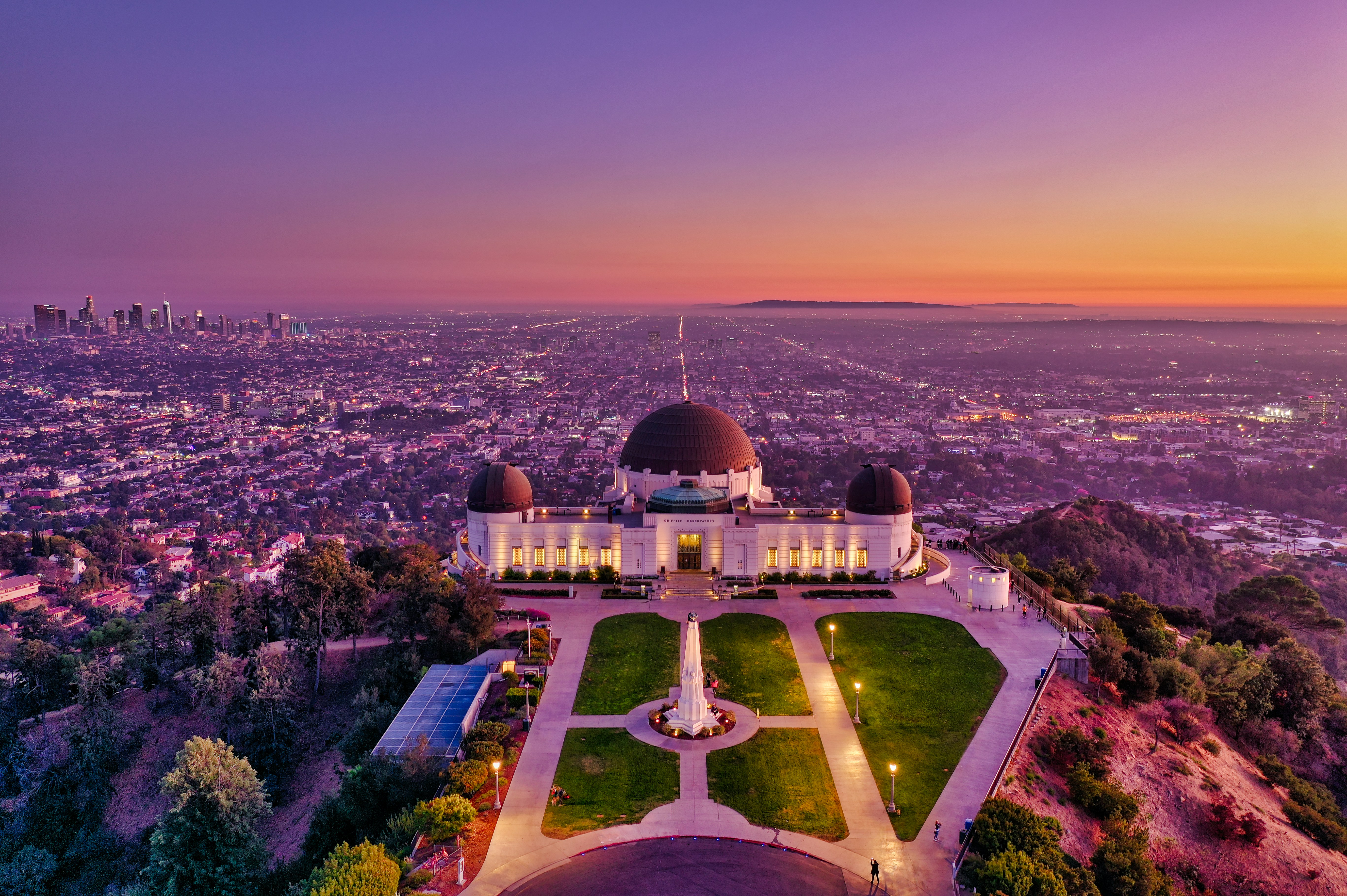Los Angeles in 4 Days: Distance, Light, and Image